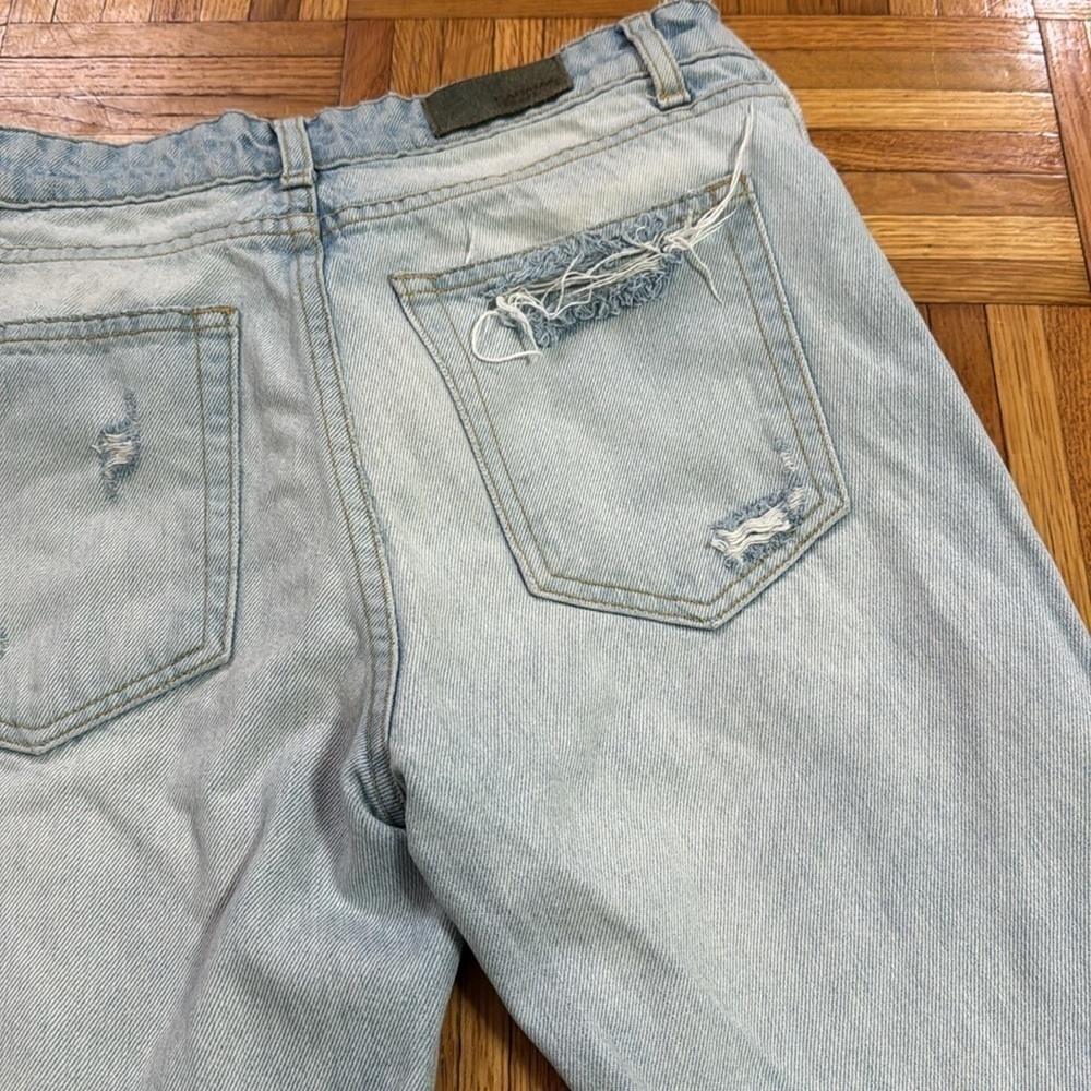 Carmar women's light wash denim jeans extra distressed size 25 - Picture 5 of 5
